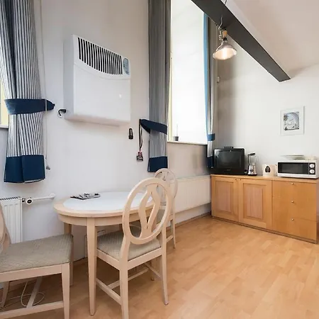 Ferienwohnung Cozy Loft Near Old Town Reval Exterior foto